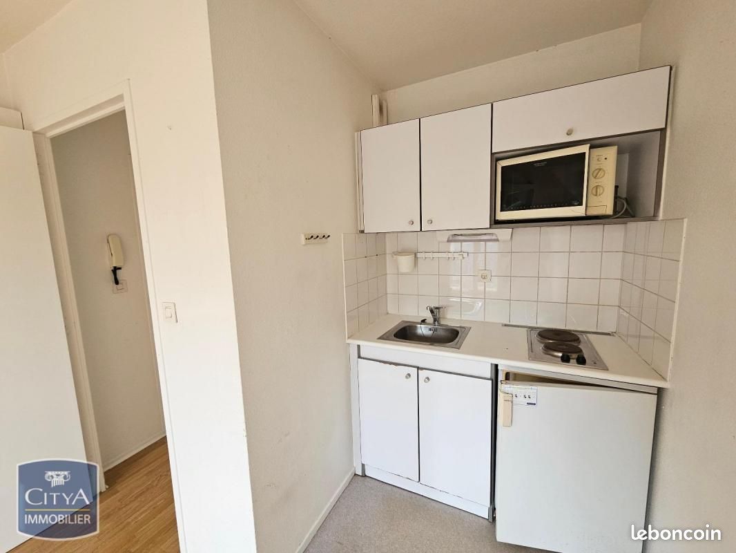 Appartement a louer poitiers - 1 pièce(s) - 25 m2 - Surfyn