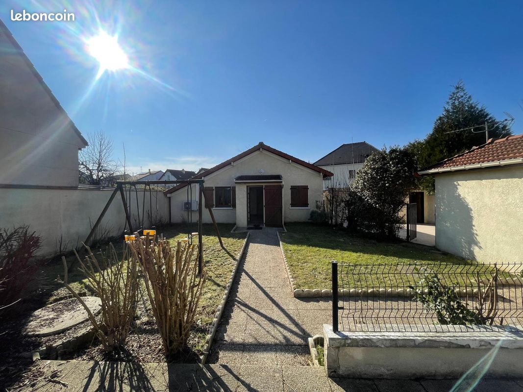 Maison a louer arnouville - 4 pièce(s) - 120 m2 - Surfyn