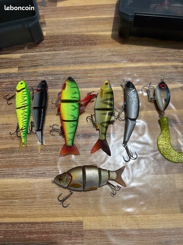 Mini leurre de pêche composé de 6 sections articulées, appât