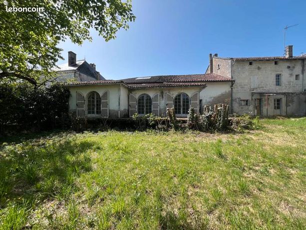 Maison 8 pièces 180 m²