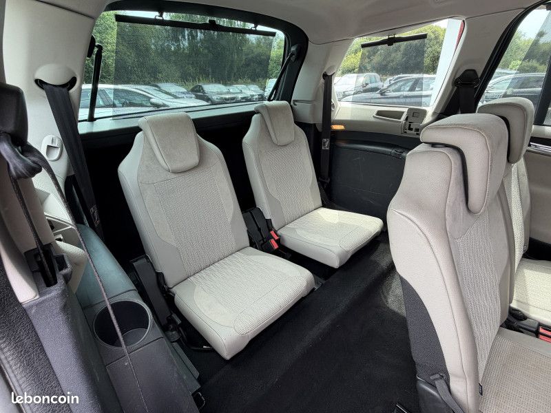 Citroen GRAND C4 PICASSO 2.0 HDI 150 FAP EXCLUSIVE BMP6 7PL (image 11)