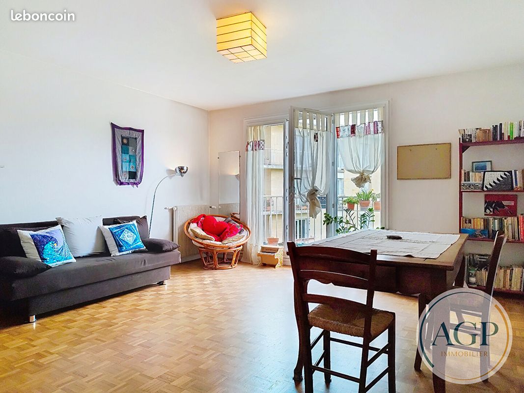 Appartement 4 pièces 81 m² · à Orléans · 81 m² · 149 000 €