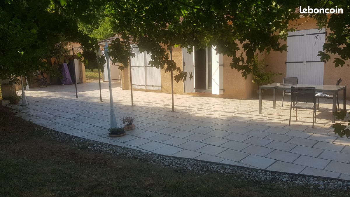 Maison 5 pièces 117 m² · à Tourves · 117 m² · 470 000 €