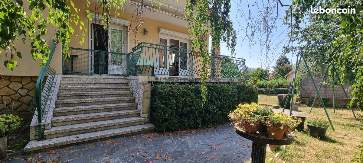Maison 5 pièces 115 m² · à Sarras · 115 m² · 260 000 €
