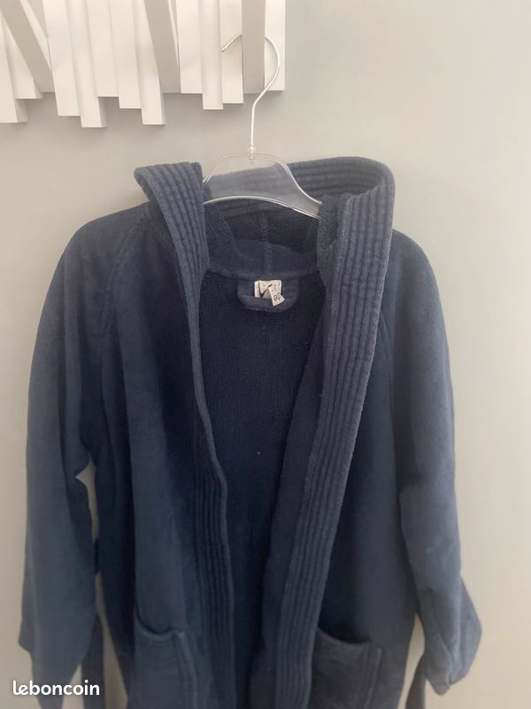 Peignoir enfant capuche La redoute intérieur taille 12-14 ans