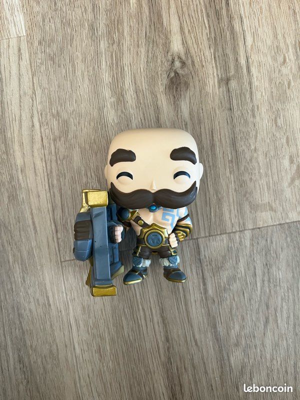 Figurine pop Braum - League of Legends (image 2)