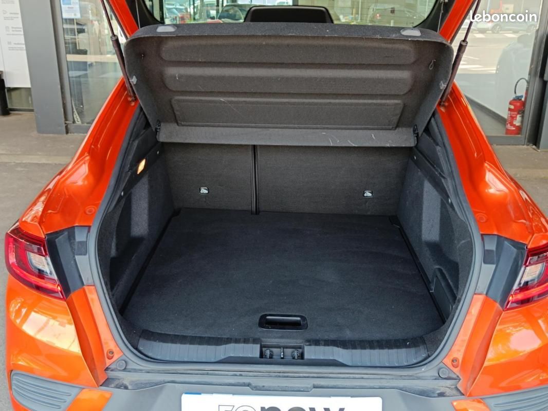 Renault Arkana E-Tech 145 R.S. Line (image 19)