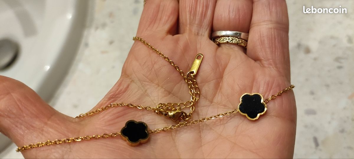 Collier Trefle Cristal | N°1 du Bracelet Trèfle