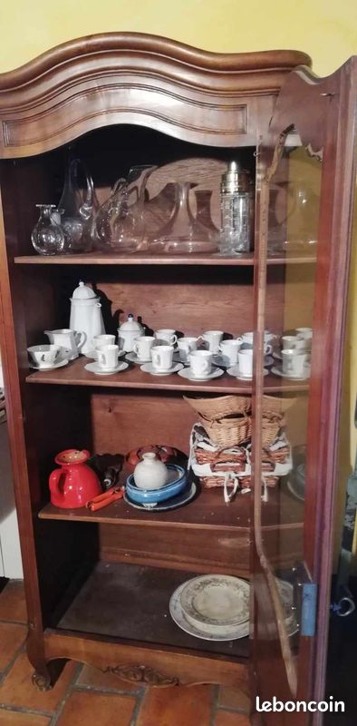 Armoire vaisselier (image 1)