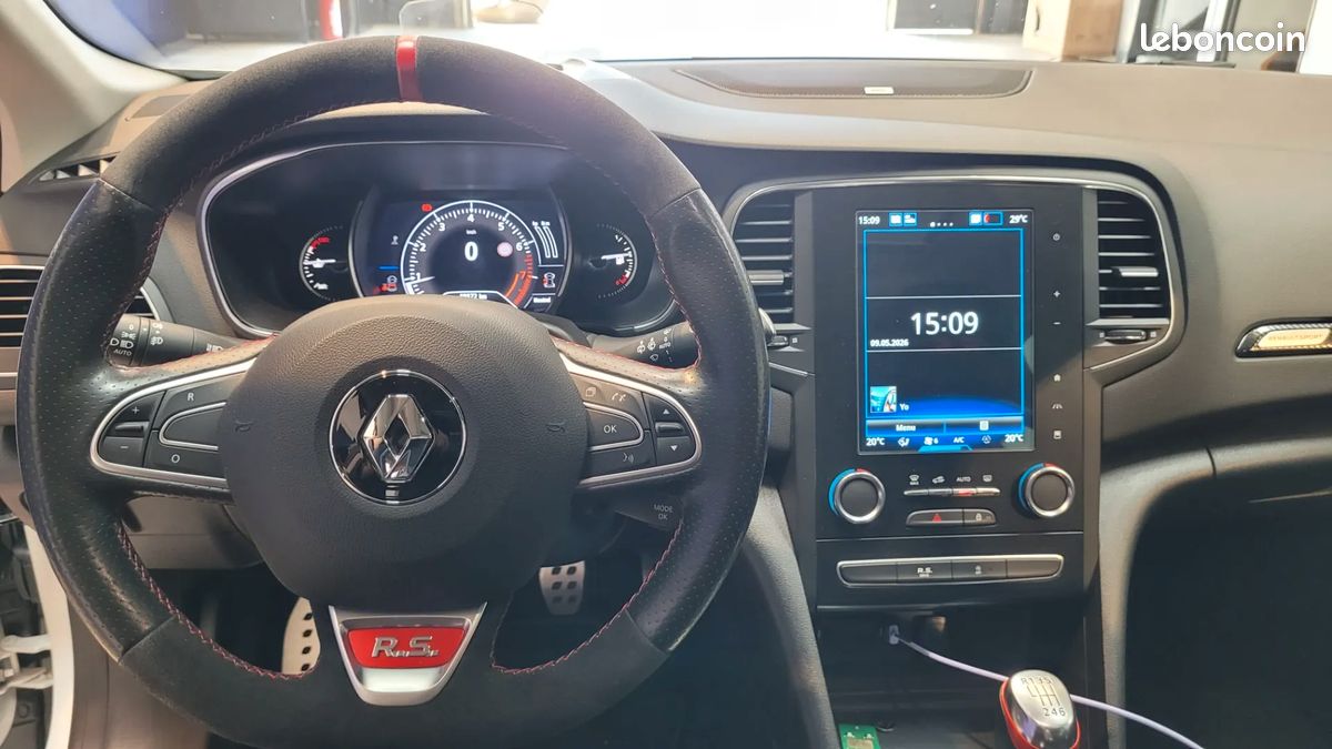 RENAULT Megane 1.8 300ch RS Trophy - 2019 - 48 872 km - CarPlay - Toit ouvrant - Boite mécanique (image 14)