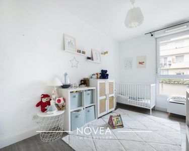 Appartement 300 000 € - 63 m²