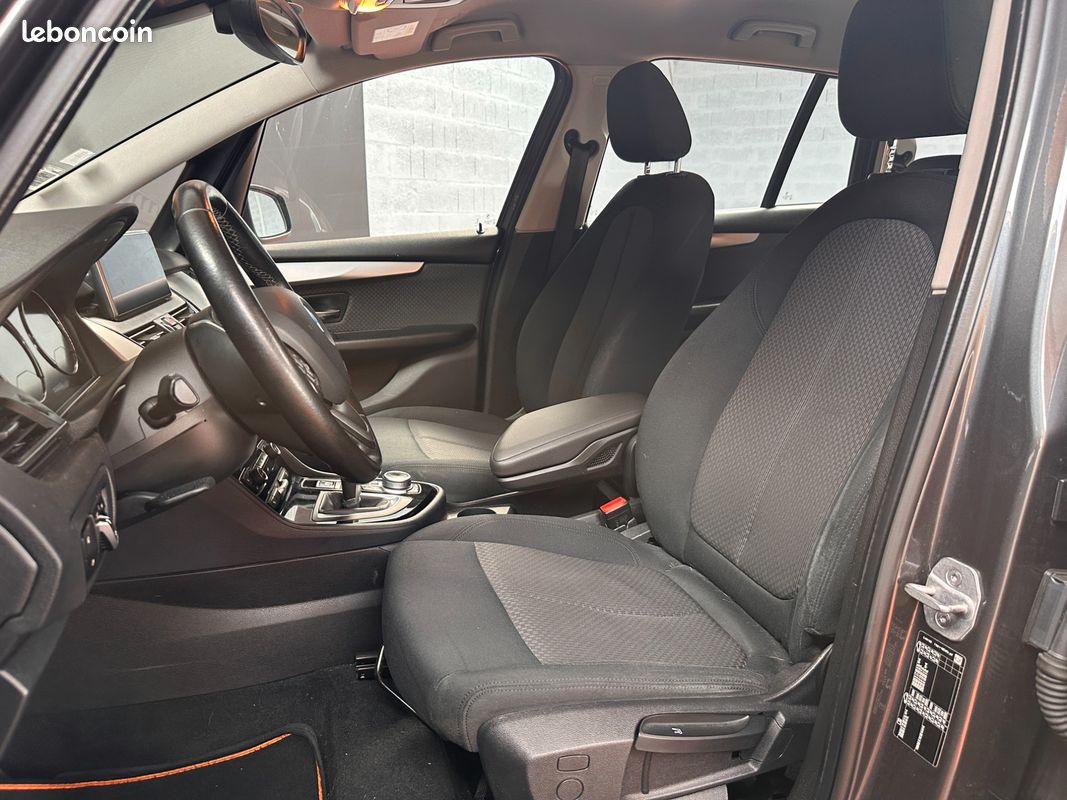 BMW SERIE 2 GRAN-TOURER 1.5 216 D 115 BUSINESS DESIGN DKG BVA - 7 PLACES - FACTURES D'ENTRETIEN - VIDANGE BVa (image 5)