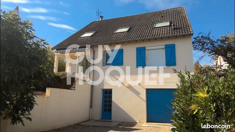 Maison 5 pièces 159 m² · à Auxerre · 159 m² · 240 000 €