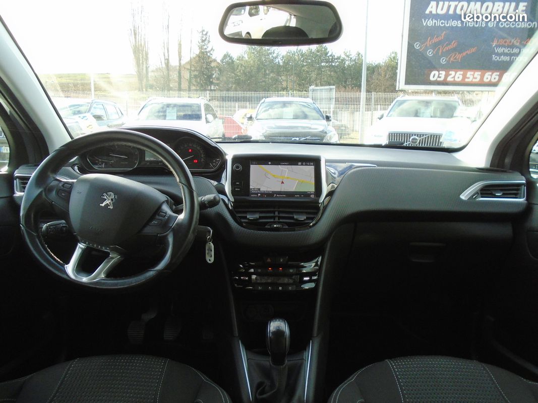 208 bluehdi 100 allure (image 3)