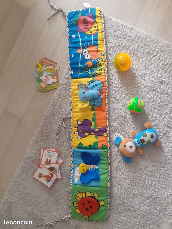 Lot de jouets bébés (image 1)