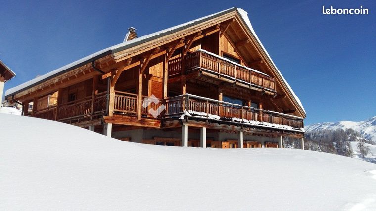 Chalet 10 pièces 425 m²