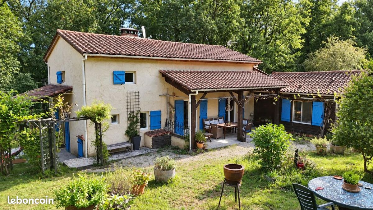 Maison 7 pièces 165 m² · à Campagne · 165 m² · 259 000 €