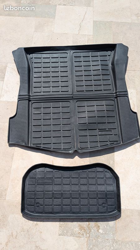Tapis de voiture et de coffre Tesla Model 3 (image 1)