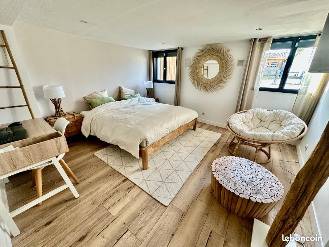 Maison 6 pièces 137 m² · à Villenave-d'Ornon · 137 m² · 2 000 €/mois
