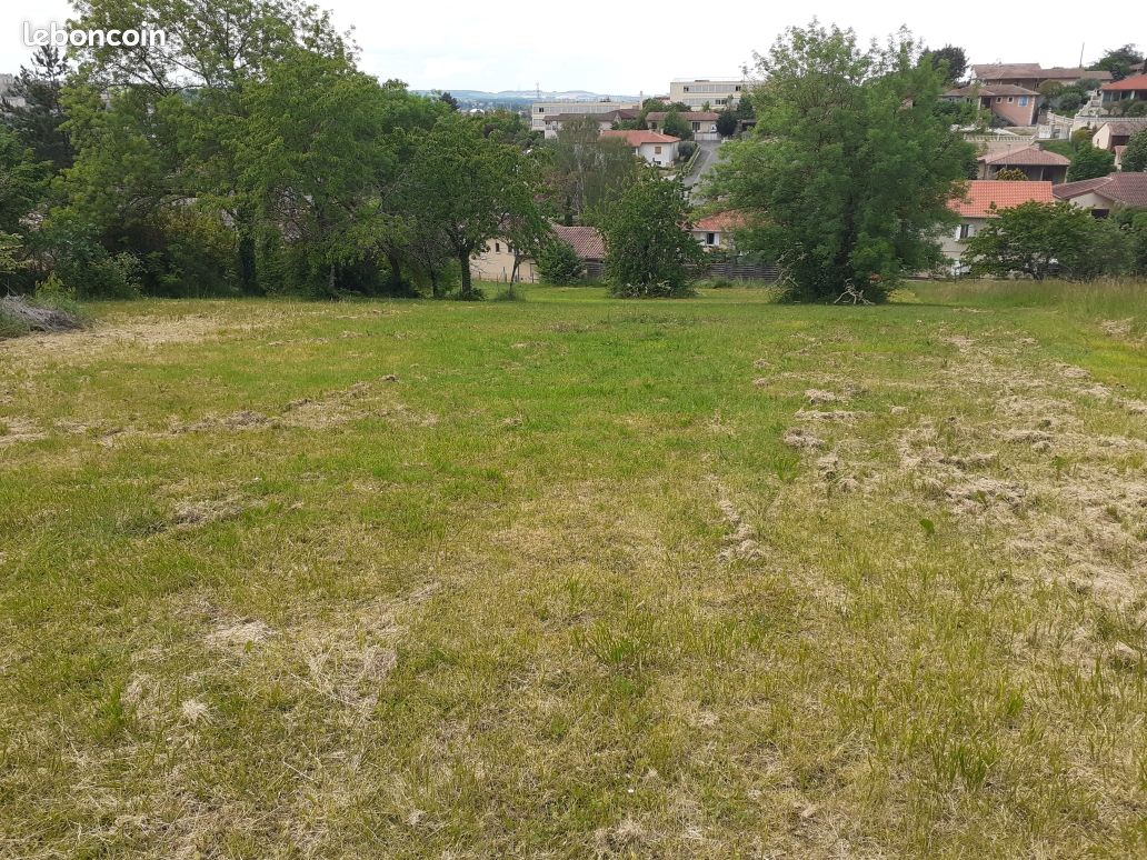 Vente terrain constructible · à Auch · 49 500 €