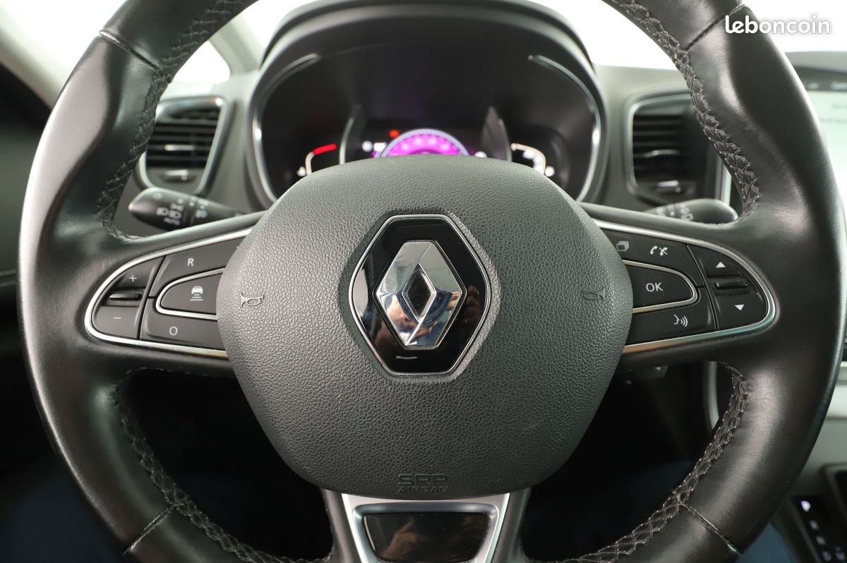 Renault Grand Scénic 1.6 dCi Energy Bose Edition EDC 7PL 160 ch (image 17)