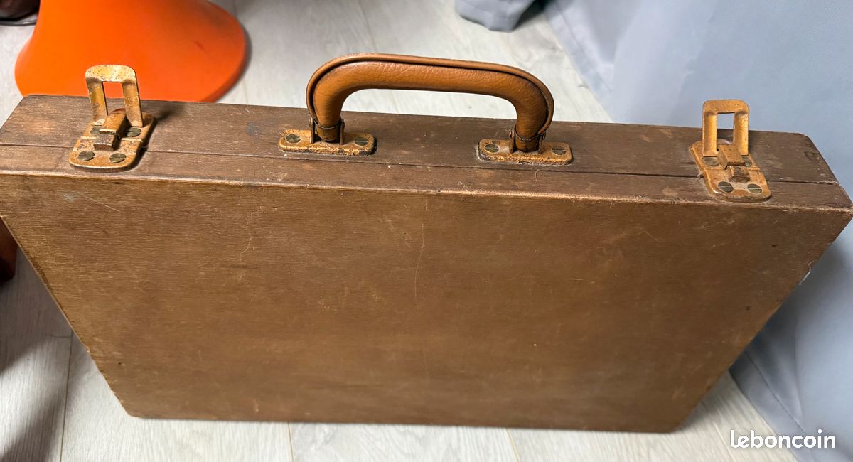 Valise en bois vintage (image 3)