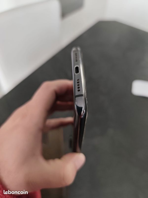One plus 7 très bon etat (image 3)