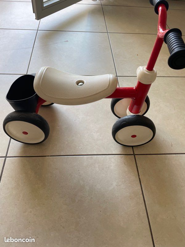 Tricycle (image 3)