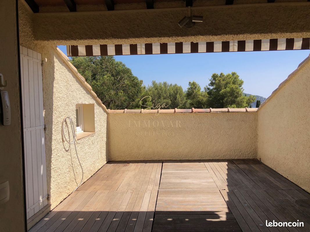Appartement 3 pièces 48 m² · à Saint-Cyr-sur-Mer · 48 m² · 1 080 €/mois