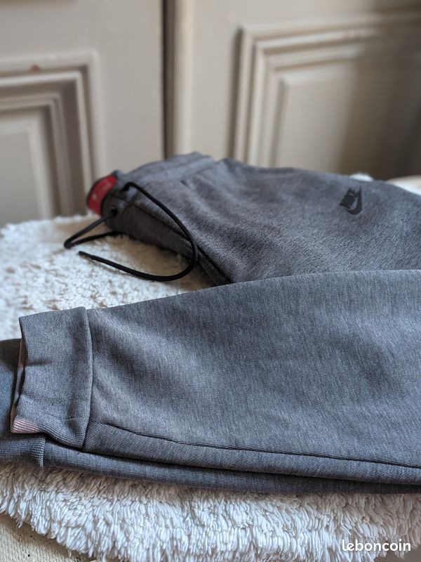 Nike Tech fleece Gris Anthracite Carbon (image 10)