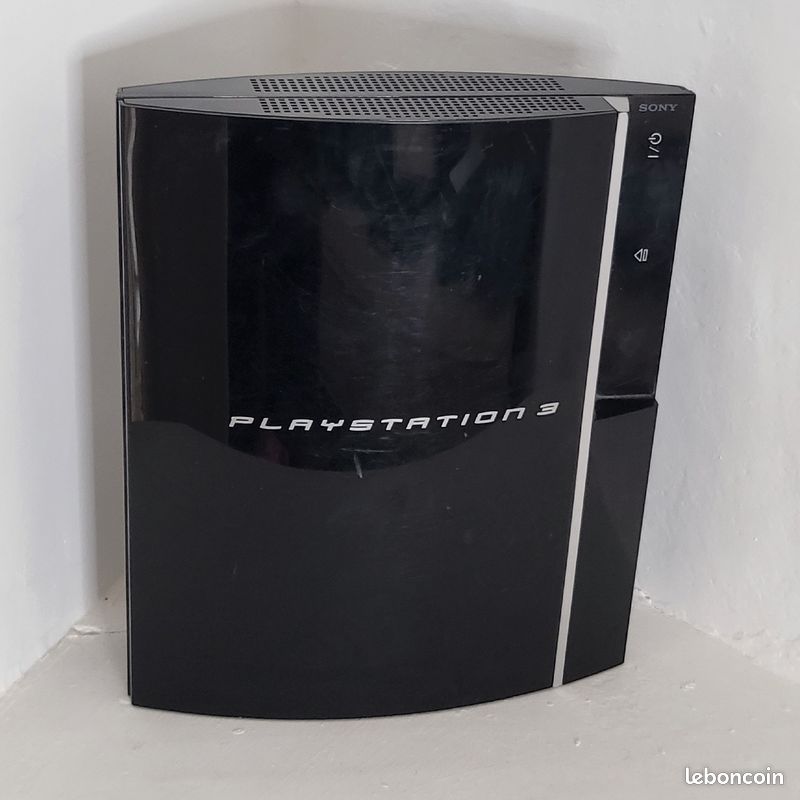 [LIRE L'ANNONCE] Console PlayStation 3 FAT - 40 Go (CECHG04) (image 1)