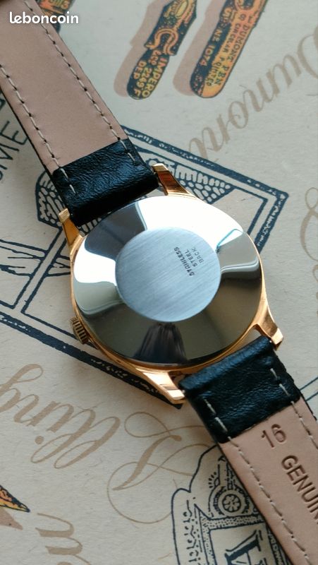 Montre Mécanique Vintage TRIB Référence 44991 - Avec Dateur Et Antichoc - Occasion