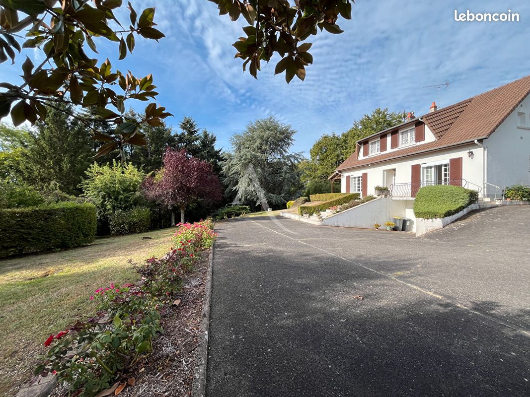 Maison 7 pièces 180 m² · à Le Boulay · 180 m² · 223 650 €