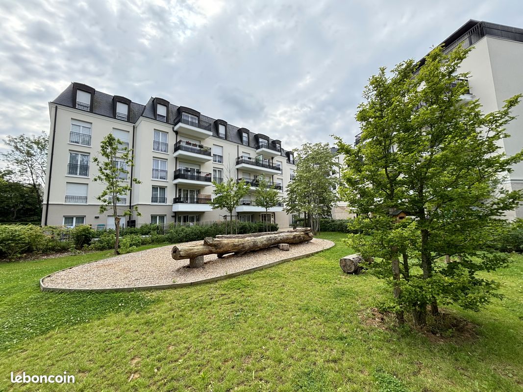 Appartement 1 pièce 31 m² · à Le Plessis-Trévise · 31 m² · 168 000 €