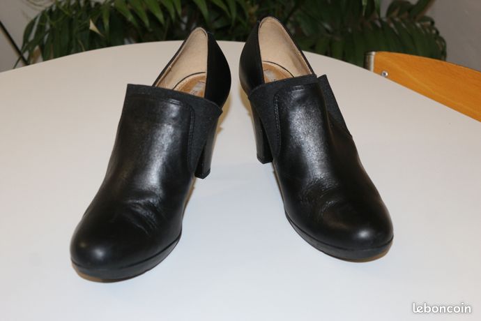 Escarpins Geox - Taille 38,5 - Talons Hauts (11cm) - Daim Noir Et Marron - Occasion Portés 1 Fois