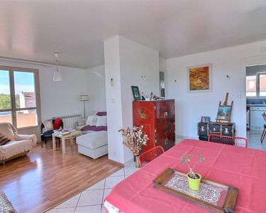 Appartement 265 000 € - 77 m²