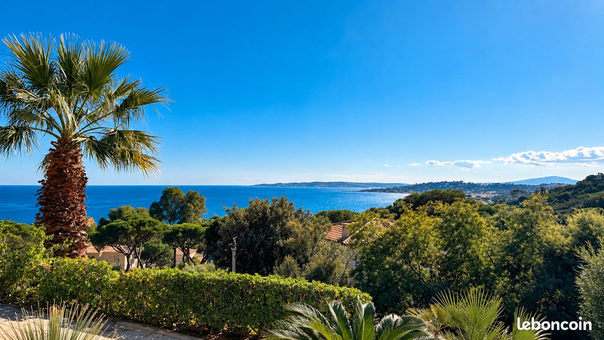 Maison 5 pièces 200 m² · à Sainte-Maxime · 200 m² · 2 995 000 €