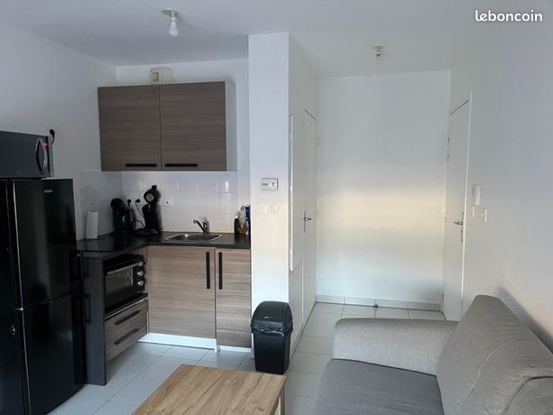 PARTICULIER VEND : appartement plan -de-cuques