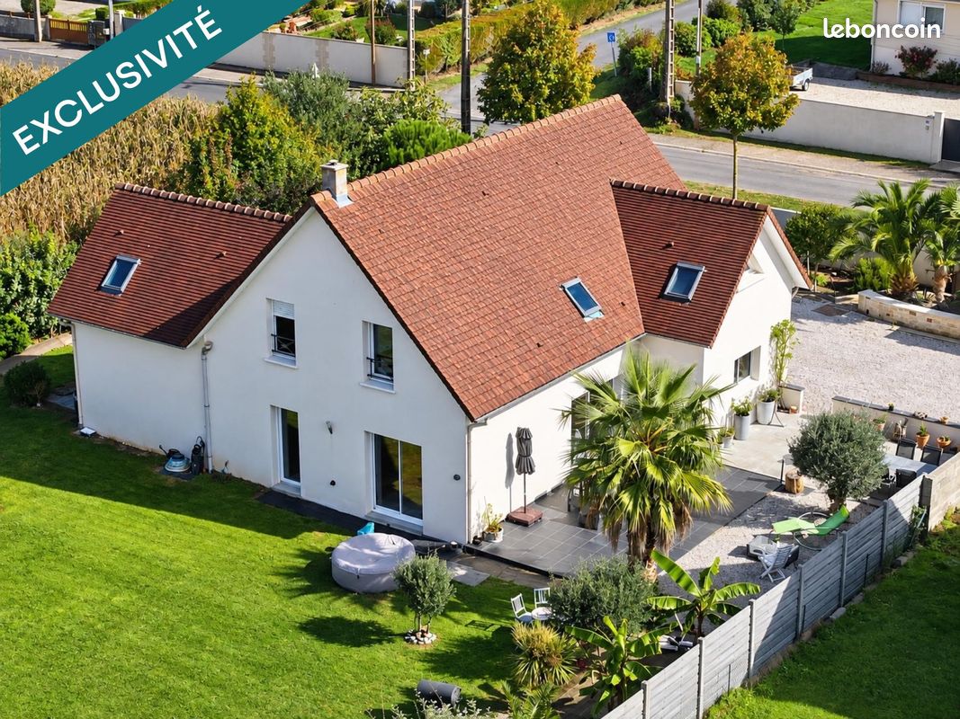 Maison 6 pièces 171 m² · à Moulins-en-Bessin · 171 m² · 386 000 €