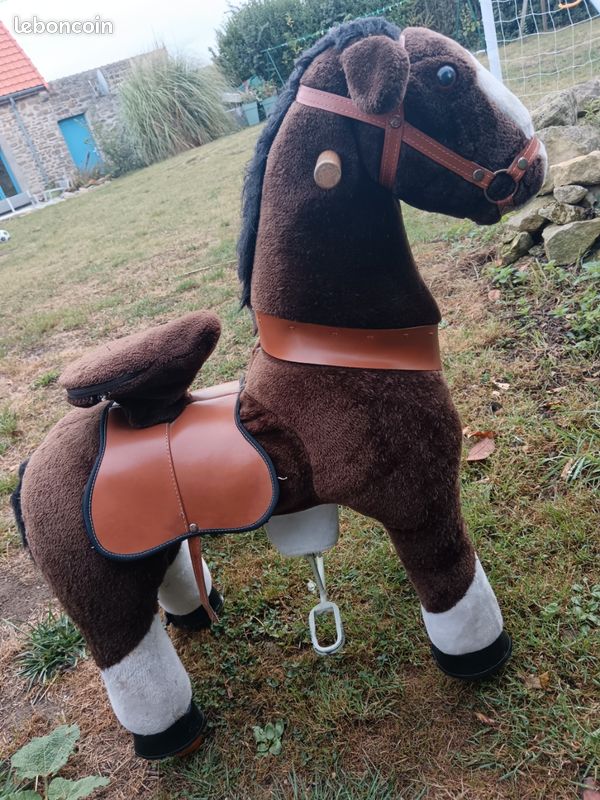 Cheval porteur a roulette Jeux Jouets