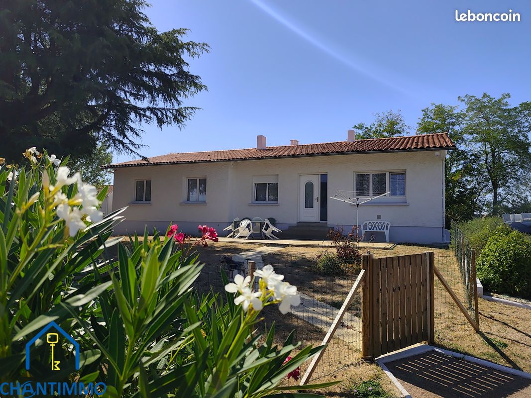 Maison 7 pièces 128 m² · à Chantonnay · 128 m² · 259 875 €