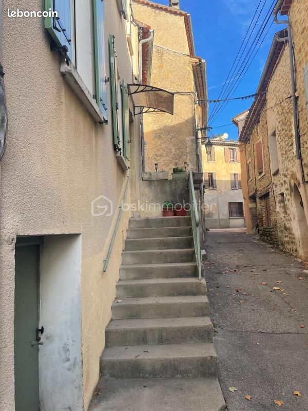 Maison 4 pièces 88 m² · à Cruis · 88 m² · 120 000 €