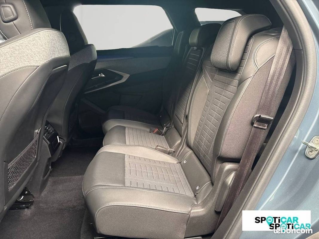 PEUGEOT 5008 Hybrid 145 ch e-DCS6 GT (image 13)