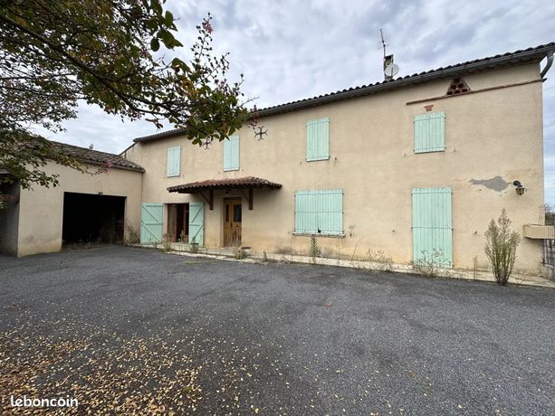Propriété 8 pièces 220 m²