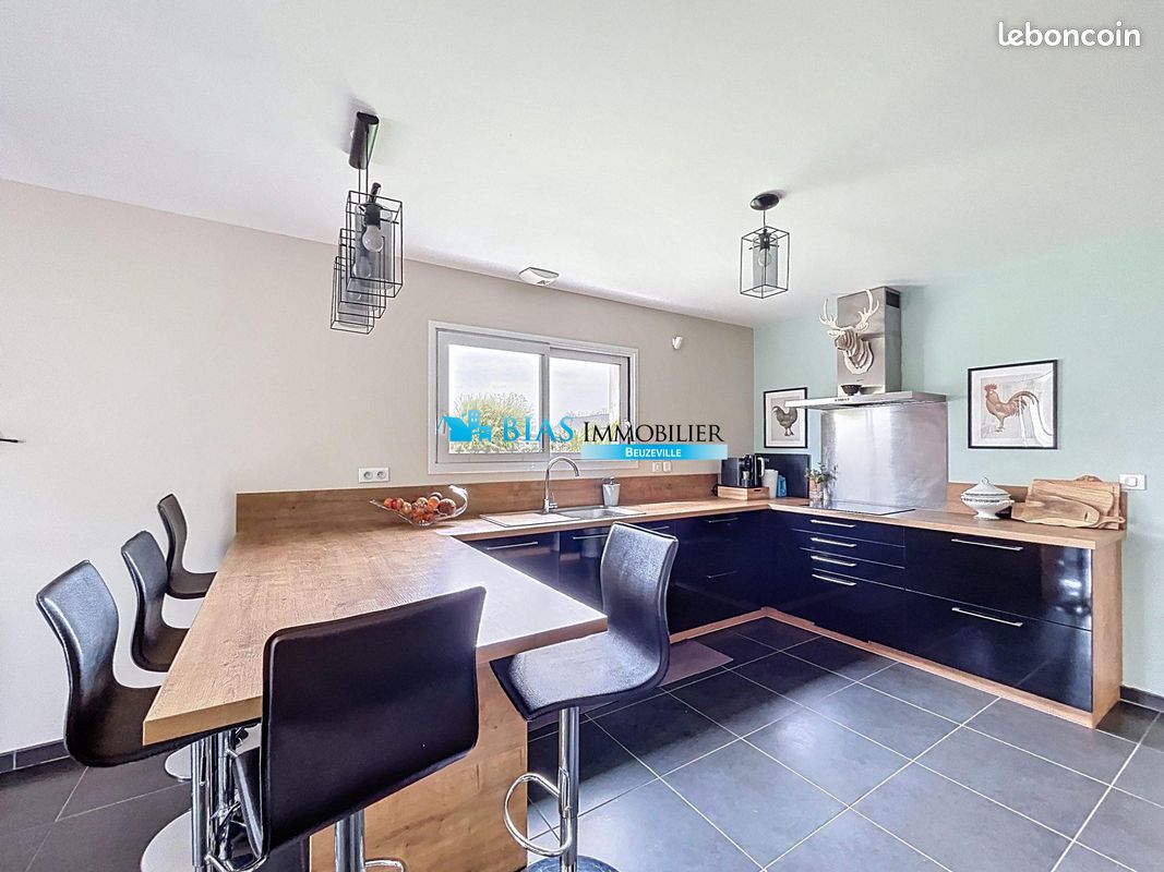 Maison 7 pièces 147 m² · à Honfleur · 147 m² · 386 900 €