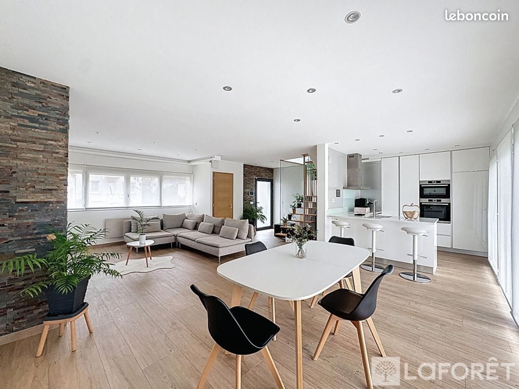 Maison 6 pièces 180 m² · à Noiseau · 180 m² · 699 000 €