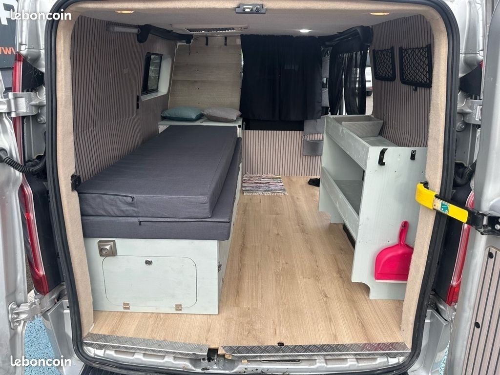 Ford TRANSIT CUSTOM FG 280 L1H1 2.0 ECOBLUE 130 LIMITED AMÉNAGÉ (image 15)