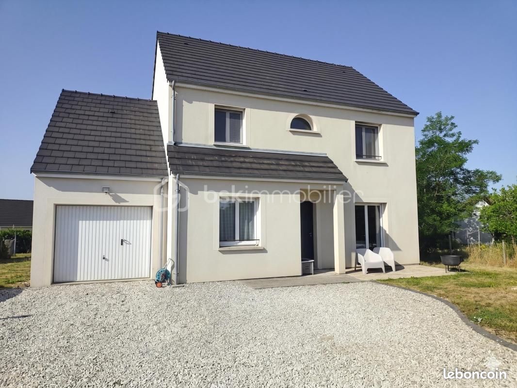 Maison 6 pièces 125 m² · à Dampierre-en-Burly · 125 m² · 240 000 €