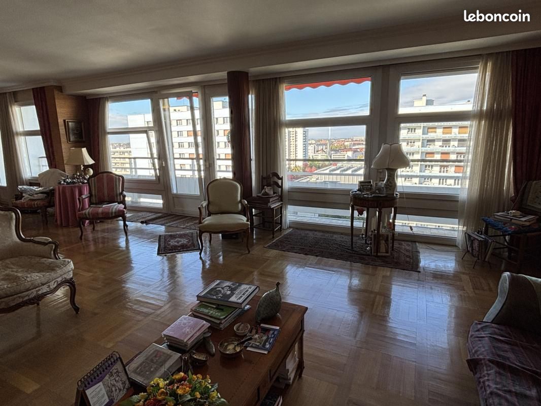 Appartement 7 pièces 217 m² · à Strasbourg · 217 m² · 399 000 €