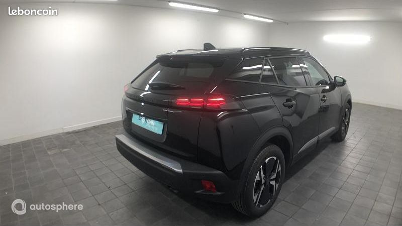 Peugeot 2008 1.2 PureTech 100ch S&S Allure (image 2)